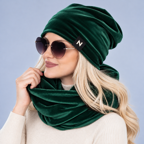 Set căciulă și fular tubular din catifea NOVA verde închis - imagine 2